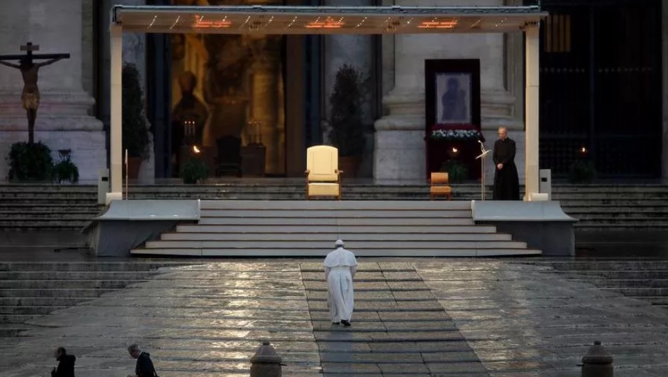 La Benedizione mai data da un Papa. “Signore, svegliati e vieni a salvarci”
