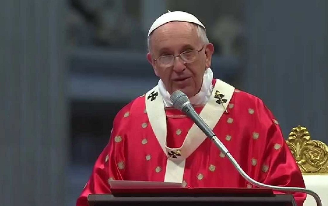 Papa alla veglia di Pentecoste: con lo Spirito ascoltiamo grido di chi soffre