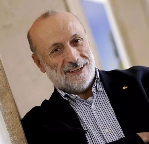 Esce il libro “TerraFutura”: Carlin Petrini dialoga con Papa Francesco sull’”ecologia integrale”